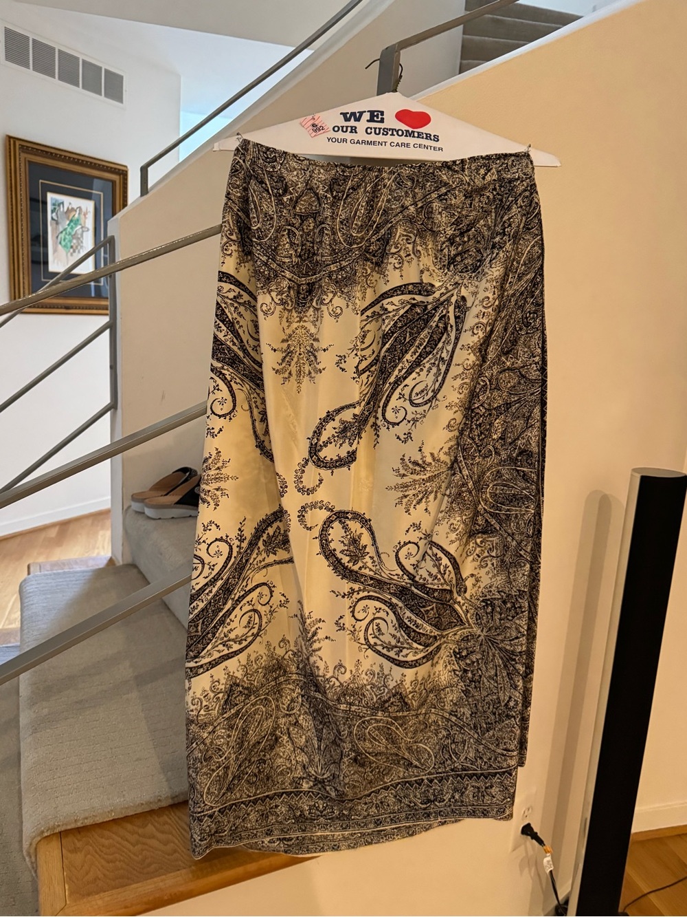 Vintage Emanuel Ungaro 100% Silk Paisley Wrap Maxi Skirt Beige Black